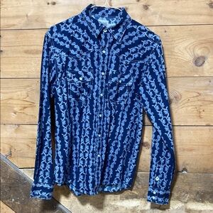 Cinch Blue Pearl Snap Boy’s Large Shirt with Artistic Pattern